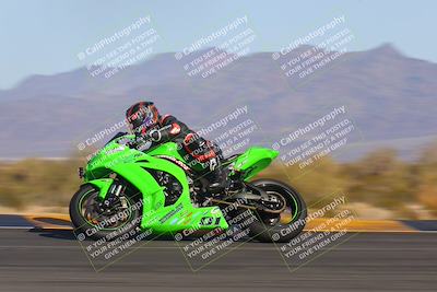 media/Feb-04-2023-SoCal Trackdays (Sat) [[8a776bf2c3]]/Turn 9 Side (130pm)/